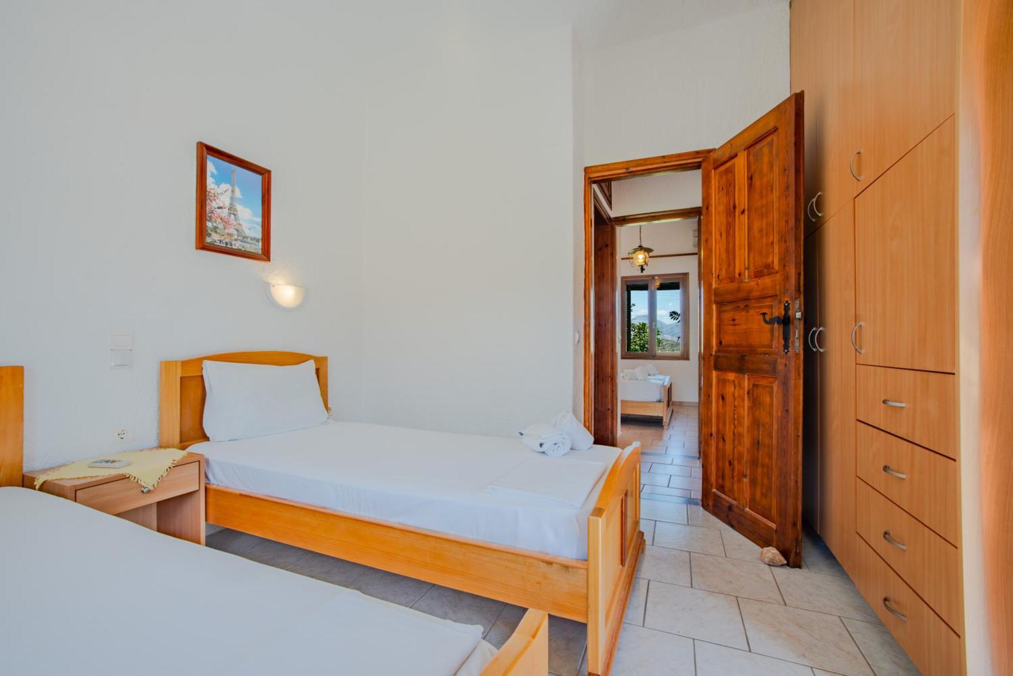 Athina Villas Istron Buitenkant foto